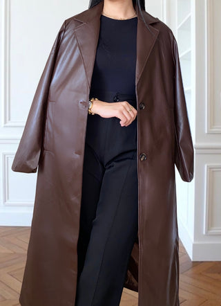 Manteau long en similicuir marron